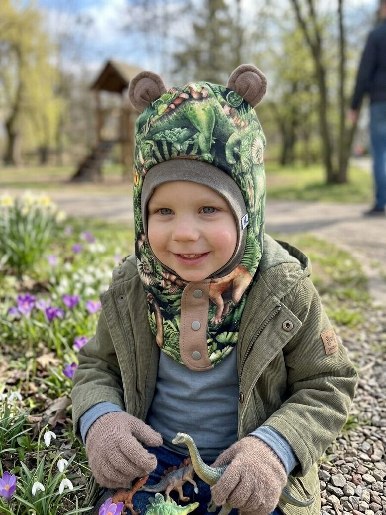 Starpsezonas ķivercepure, 2-4gadi, Dino ar brūnu oderi