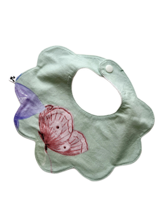 Lacīte–priekšautiņš mazulim (0–6 mēn.)