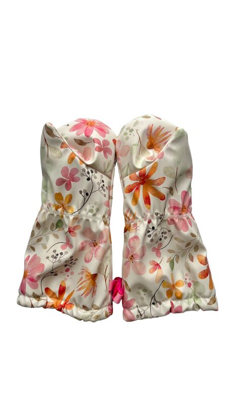  ziemas cimdi, pasteļziedi